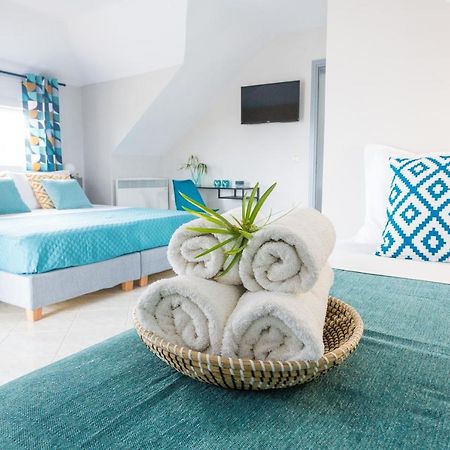 Joya Ofrynio Stylish Suites Ofrínion Eksteriør bilde