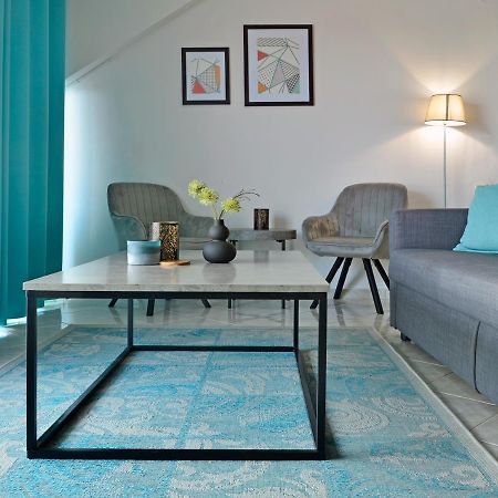 Joya Ofrynio Stylish Suites Ofrínion Eksteriør bilde