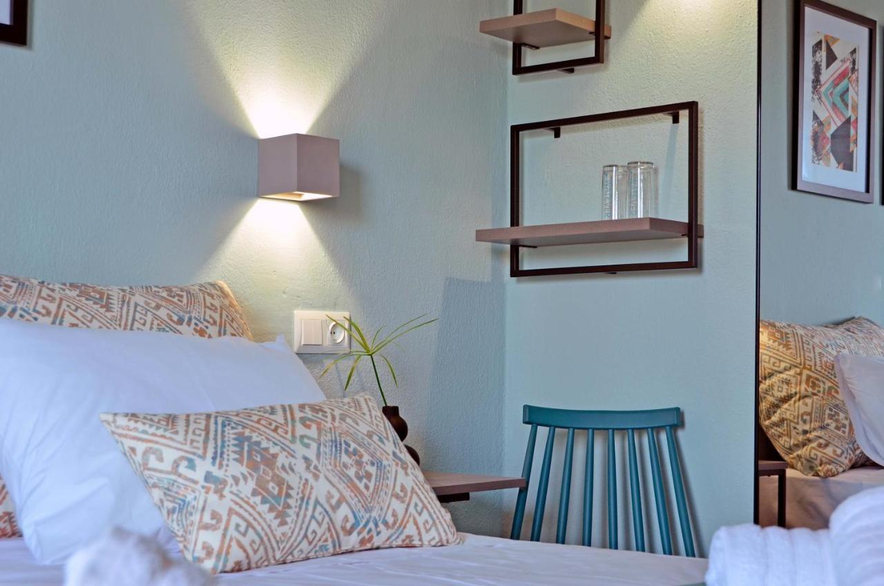Joya Ofrynio Stylish Suites Ofrínion Eksteriør bilde