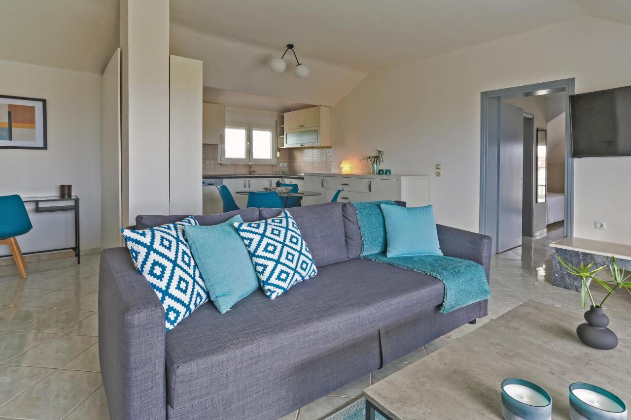 Joya Ofrynio Stylish Suites Ofrínion Eksteriør bilde